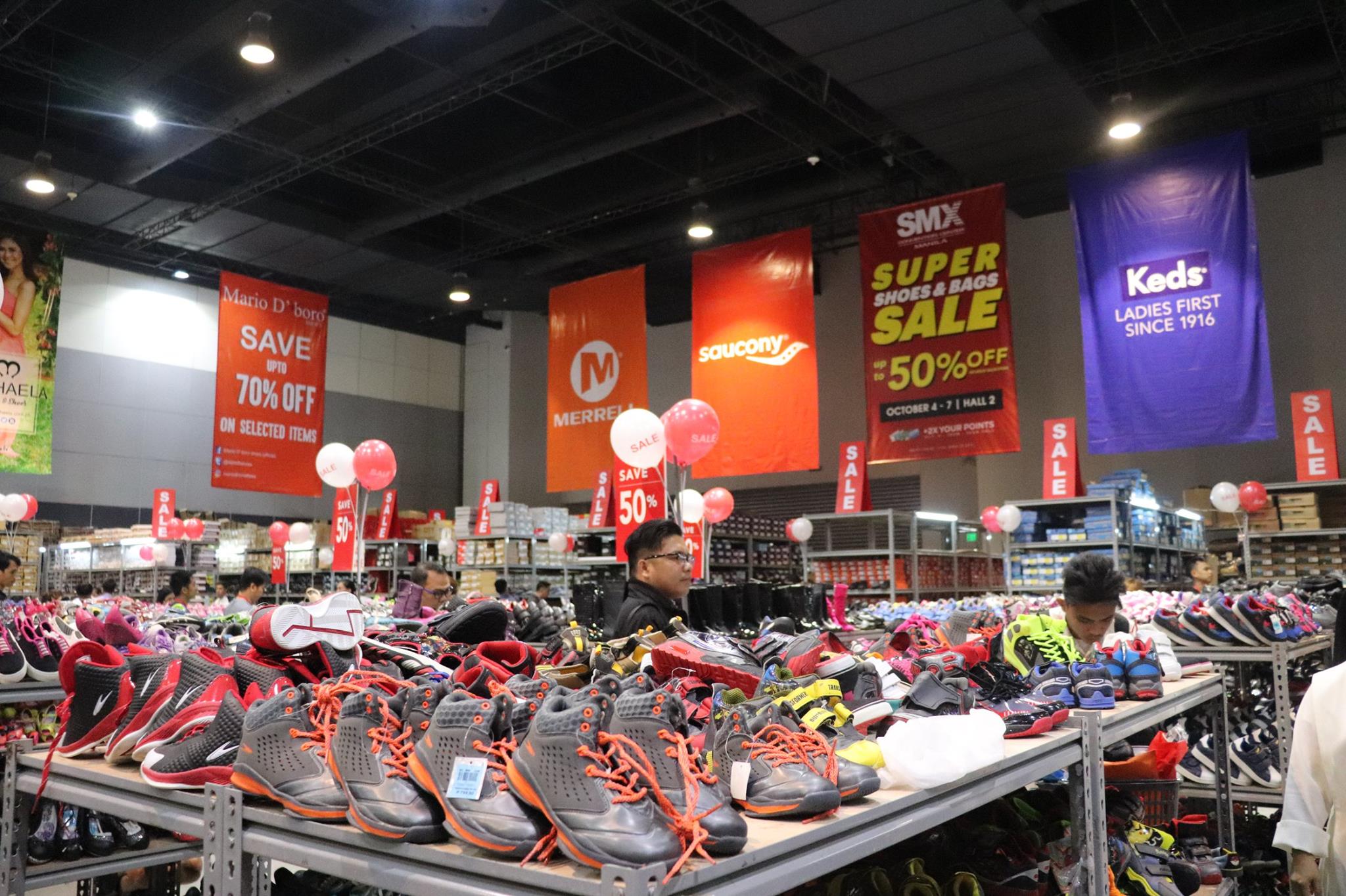 SMX Shoes and Bags Sale 2019