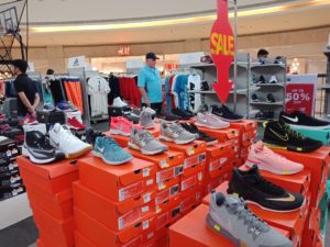AllSports' ALL-OUT Sale in Starmall Alabang
